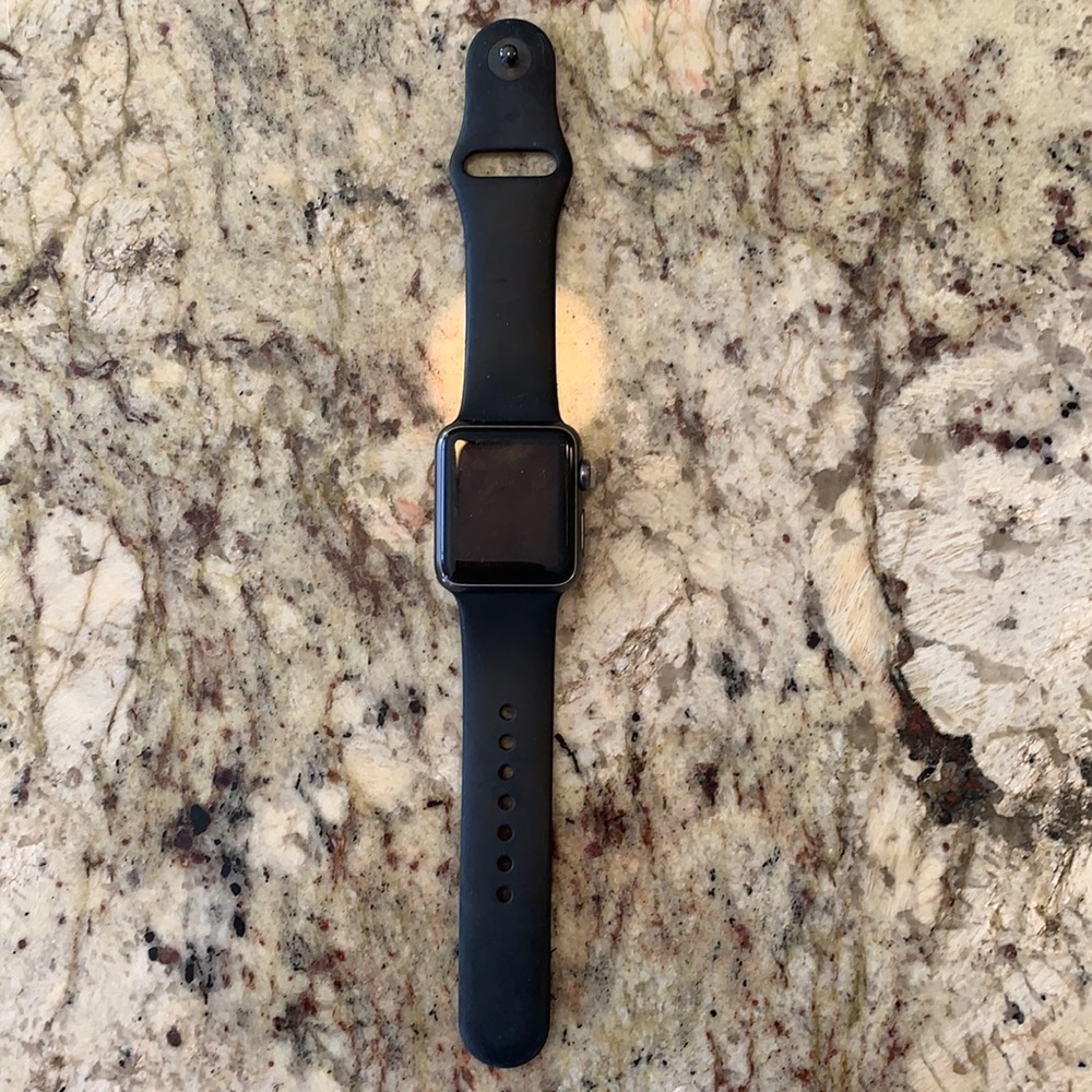Apple Watch Generation 1